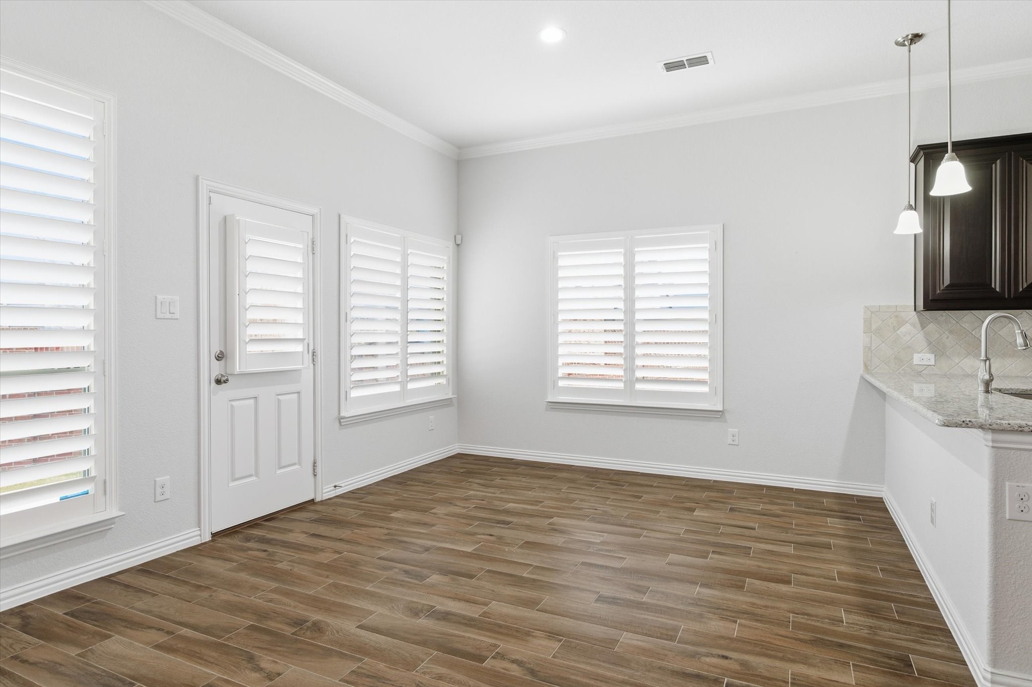 5805 Canyon Oaks Lane Fort Worth TX 76137