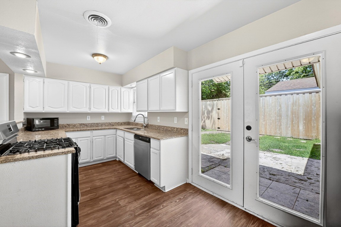 2539 Hillsboro Avenue Dallas TX 75228