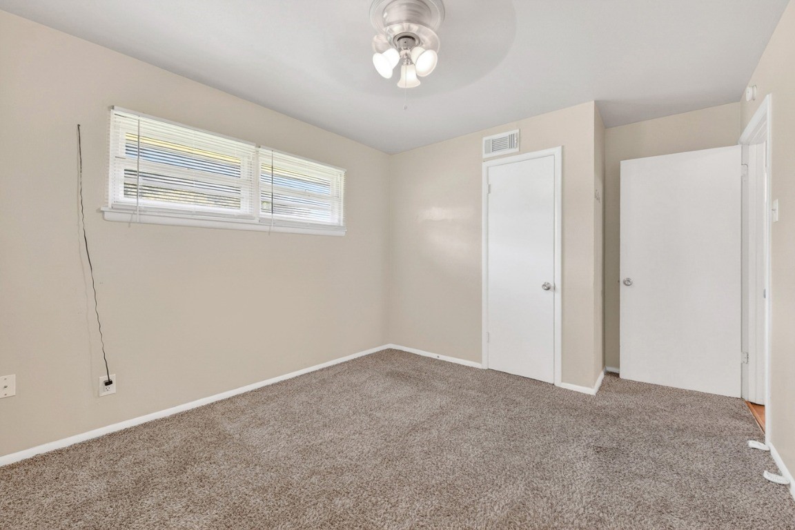 2539 Hillsboro Avenue Dallas TX 75228