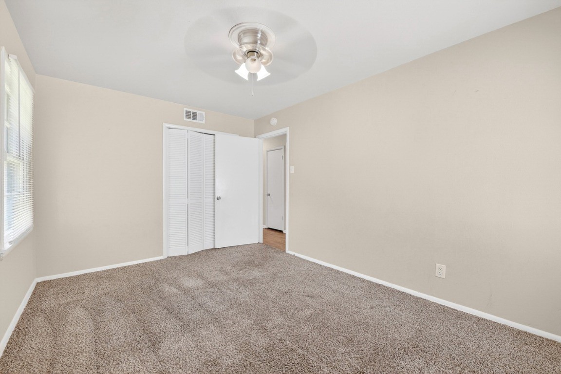 2539 Hillsboro Avenue Dallas TX 75228