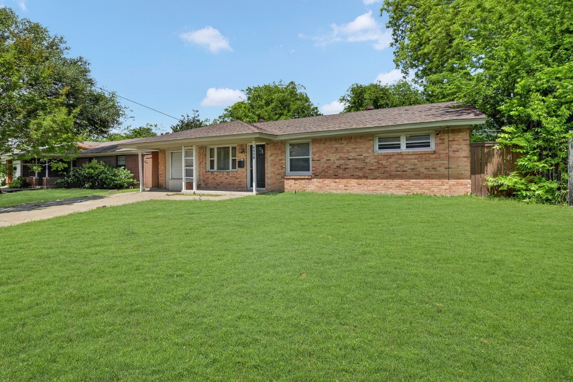 2539 Hillsboro Avenue Dallas TX 75228