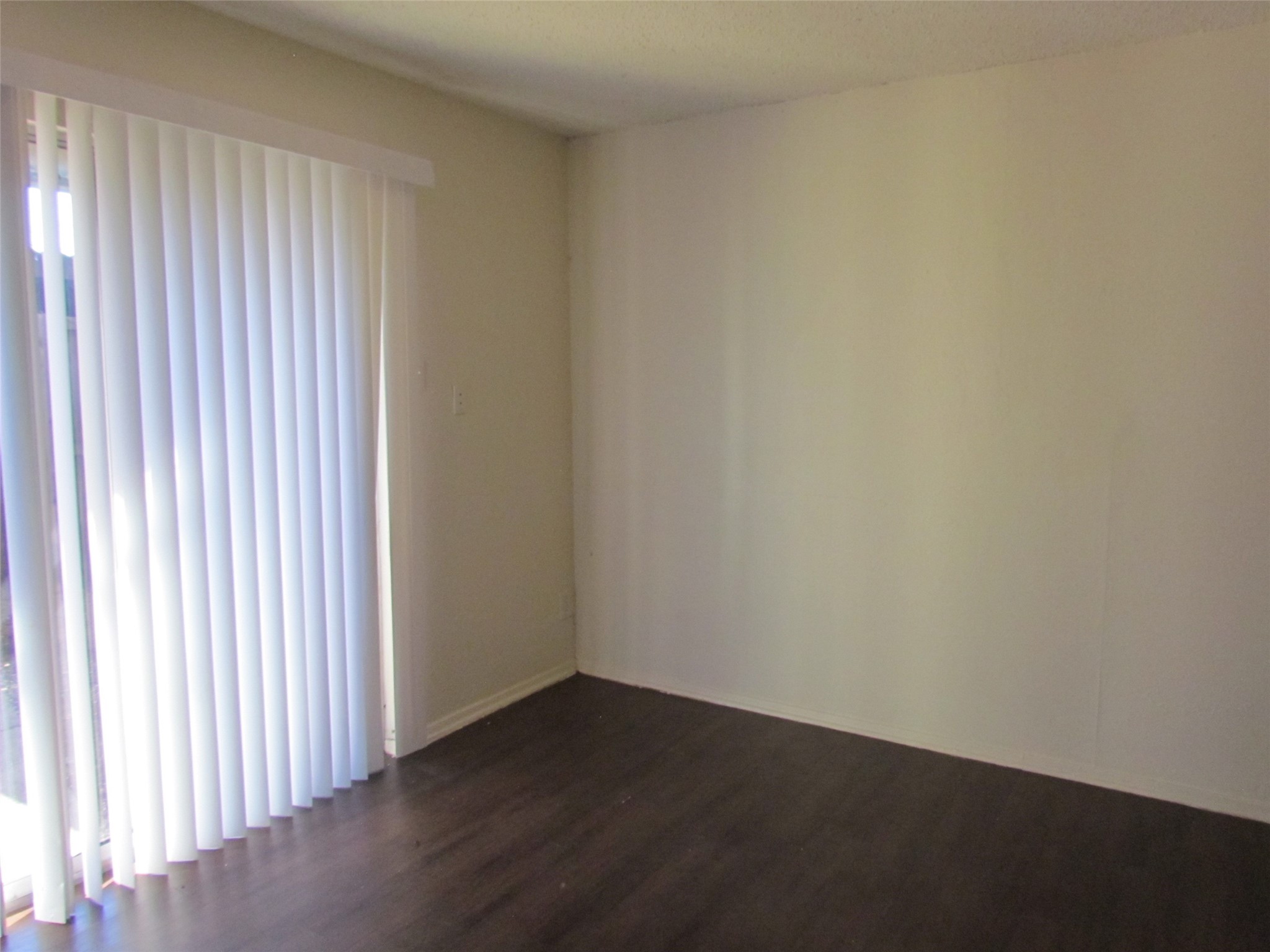 302 Candlewood Lane Garland TX 75041