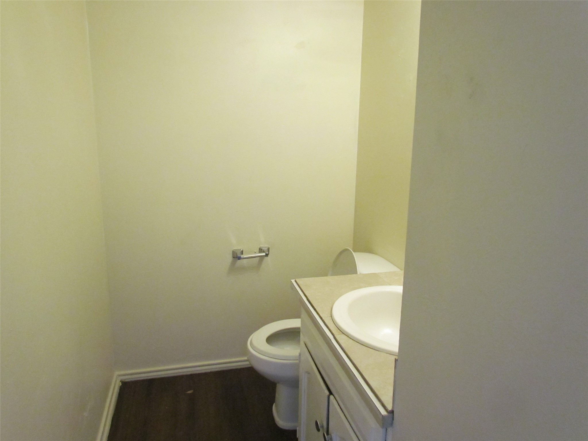 302 Candlewood Lane Garland TX 75041