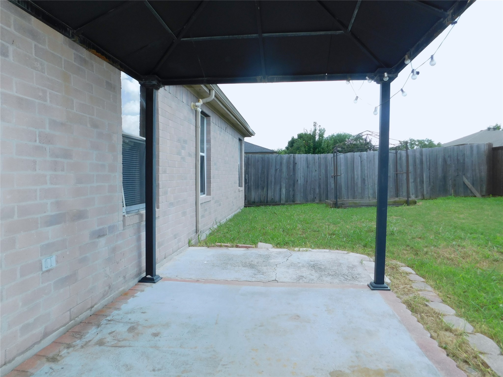 1648 Crown Point Drive Little Elm TX 75036