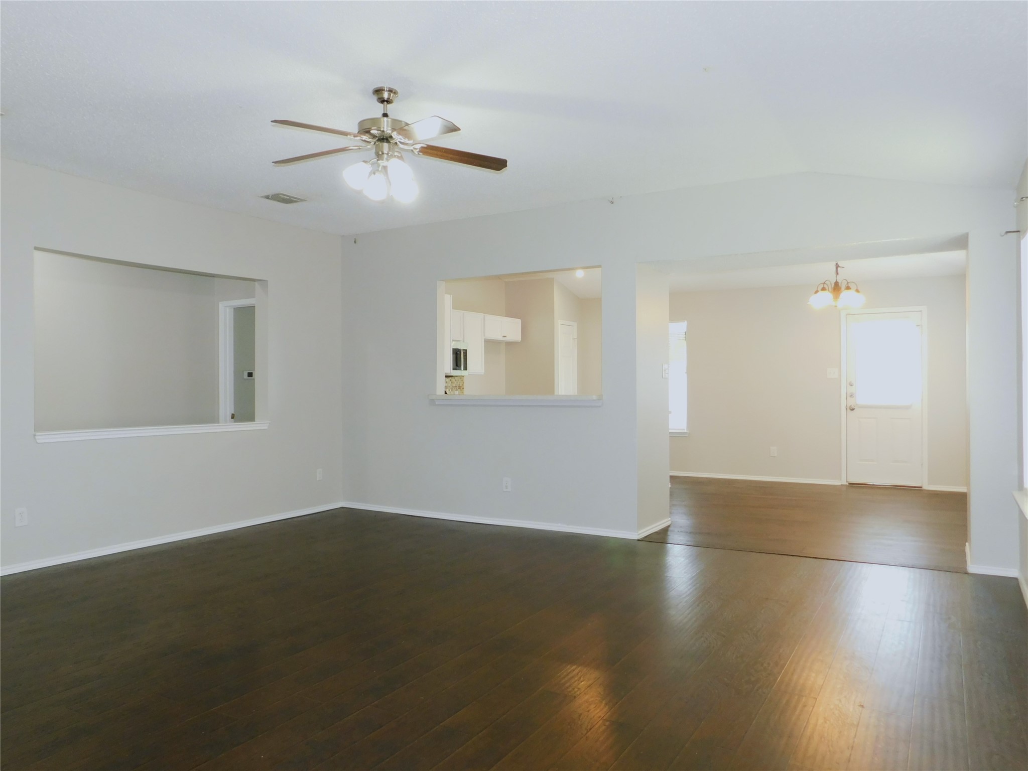 1648 Crown Point Drive Little Elm TX 75036