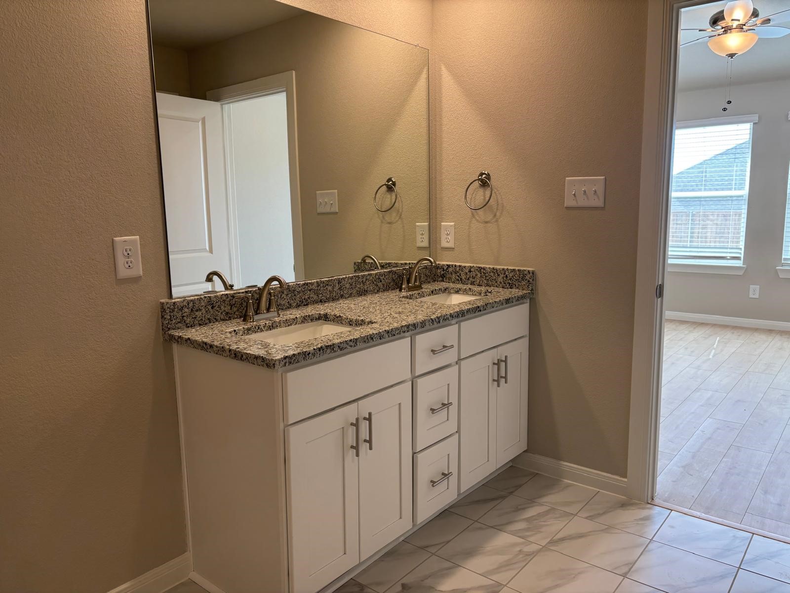1444 Indian Mallow Lane Justin TX 76247