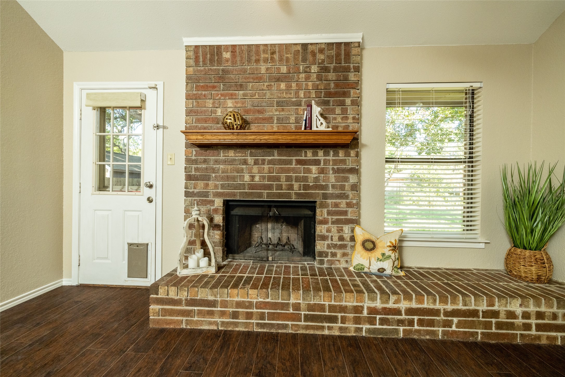 2403 Bayberry Lane Euless TX 76039