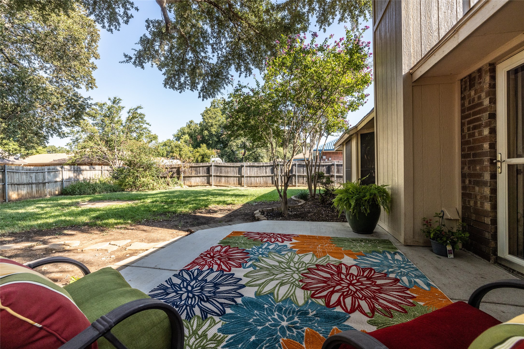 2403 Bayberry Lane Euless TX 76039
