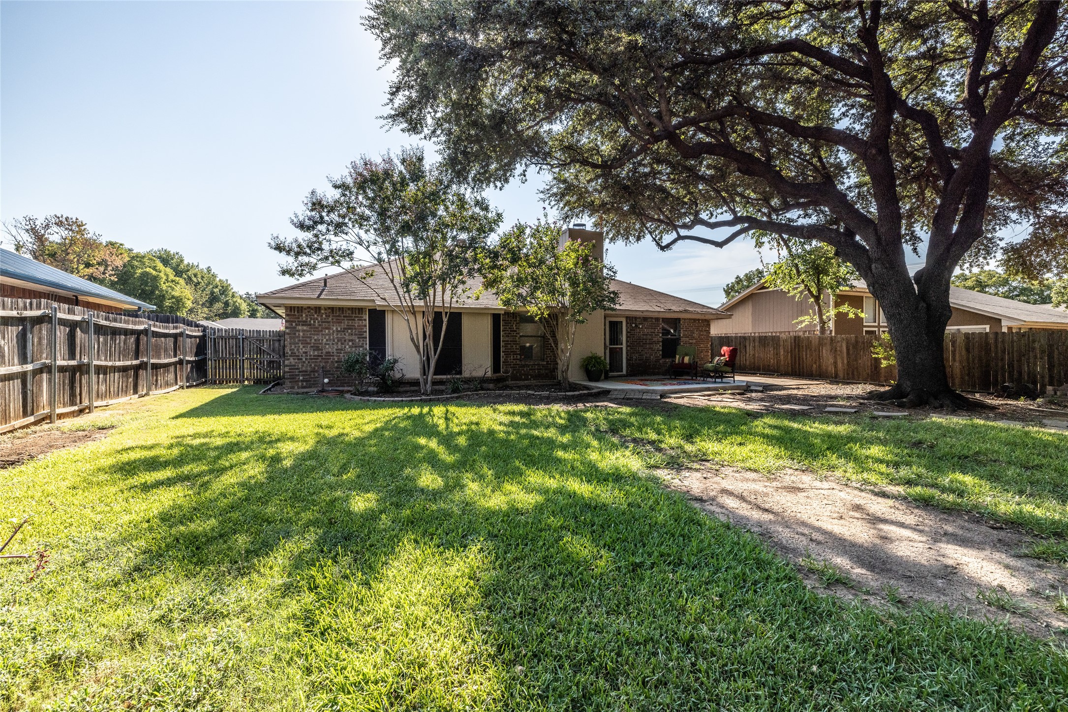 2403 Bayberry Lane Euless TX 76039
