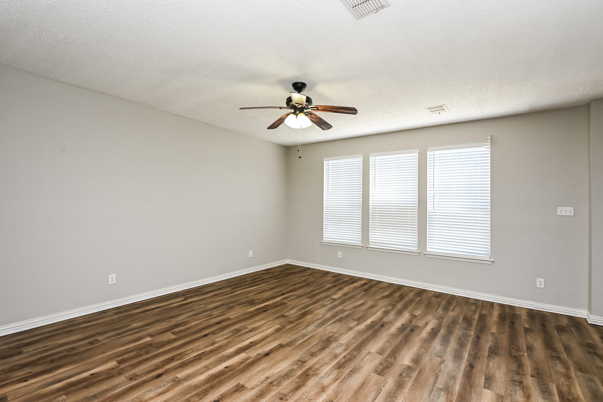 4817 Palm Ridge Drive Fort Worth TX 76133