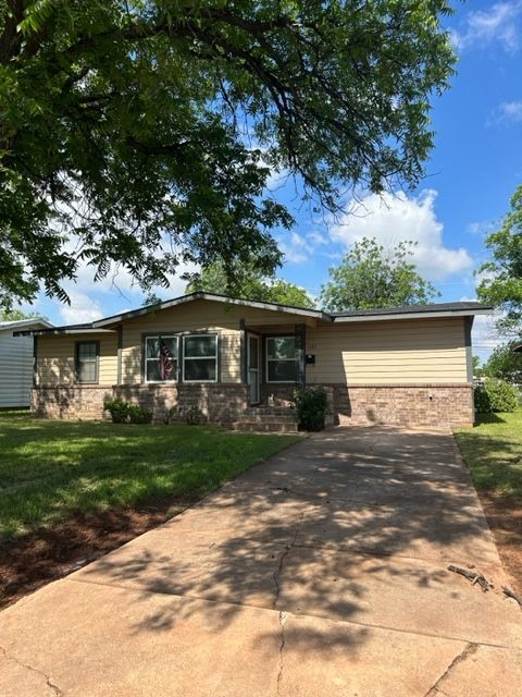 1134 S San Jose Drive Abilene TX 79605
