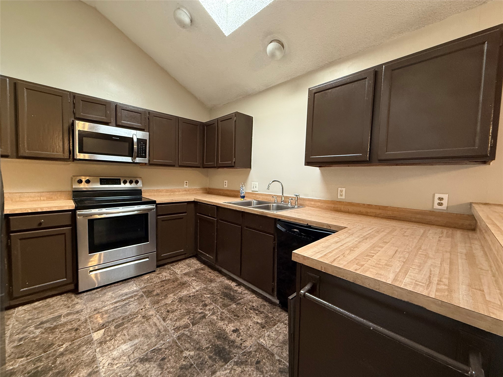 4244 Flamingo Way Mesquite TX 75150
