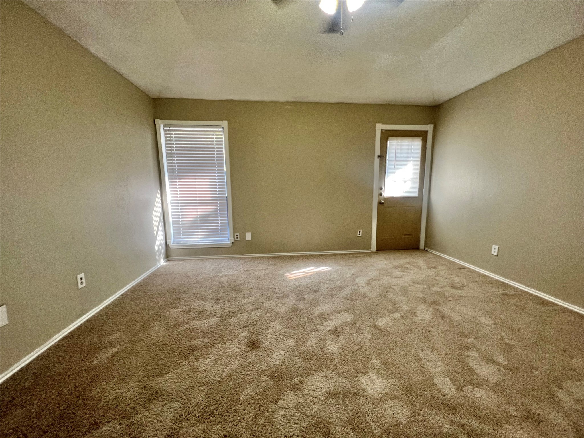 4244 Flamingo Way Mesquite TX 75150