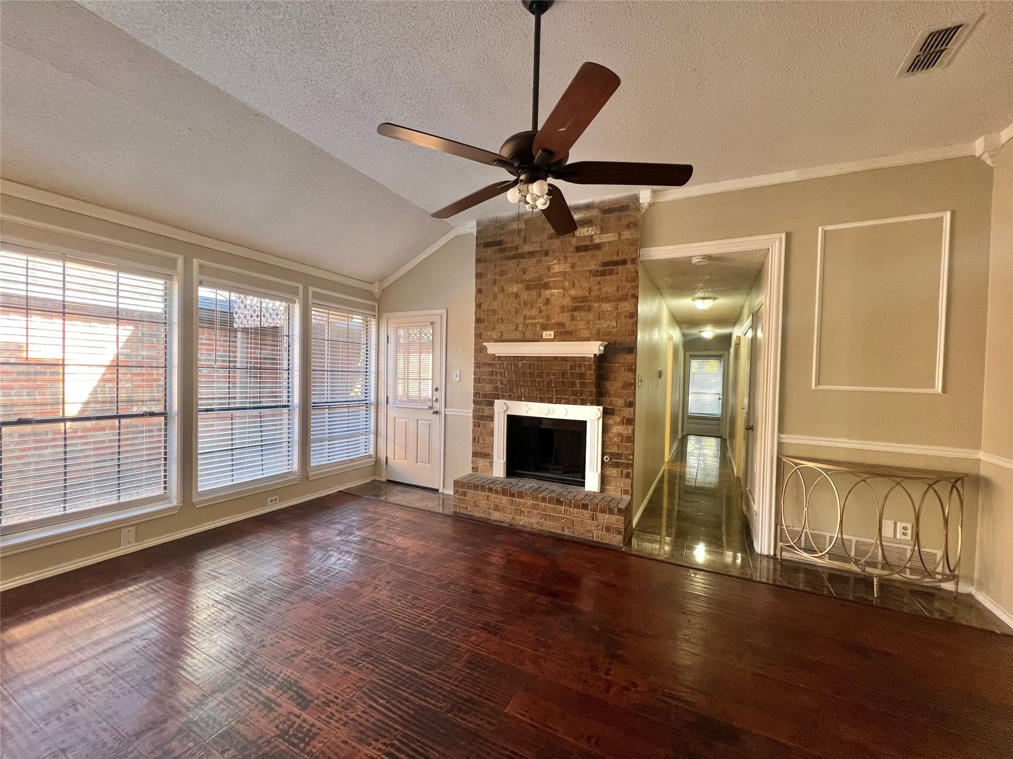 4244 Flamingo Way Mesquite TX 75150