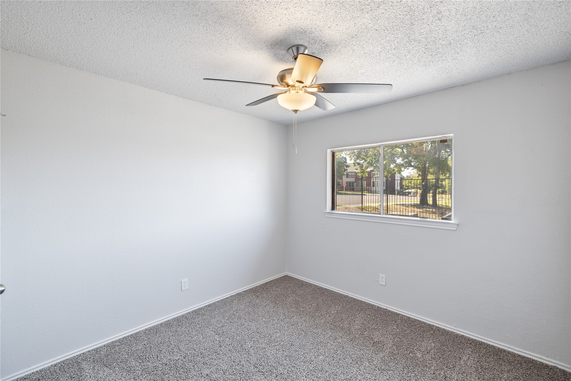 2540 Avenue H Fort Worth TX 76105
