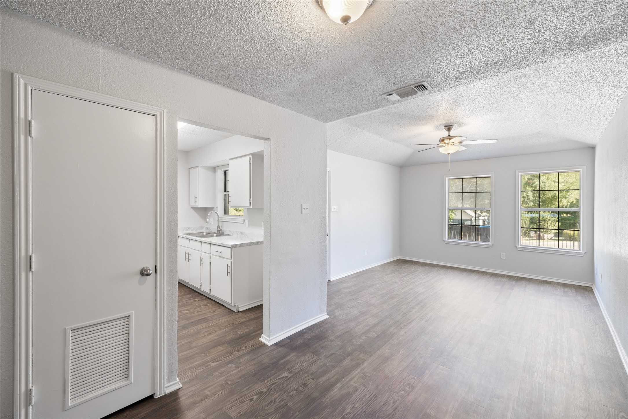 2540 Avenue H Fort Worth TX 76105
