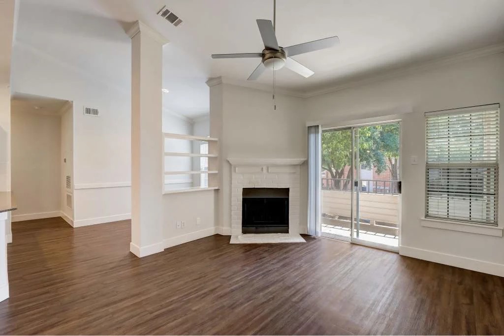 17250 Knoll Trail Drive Dallas TX 75248