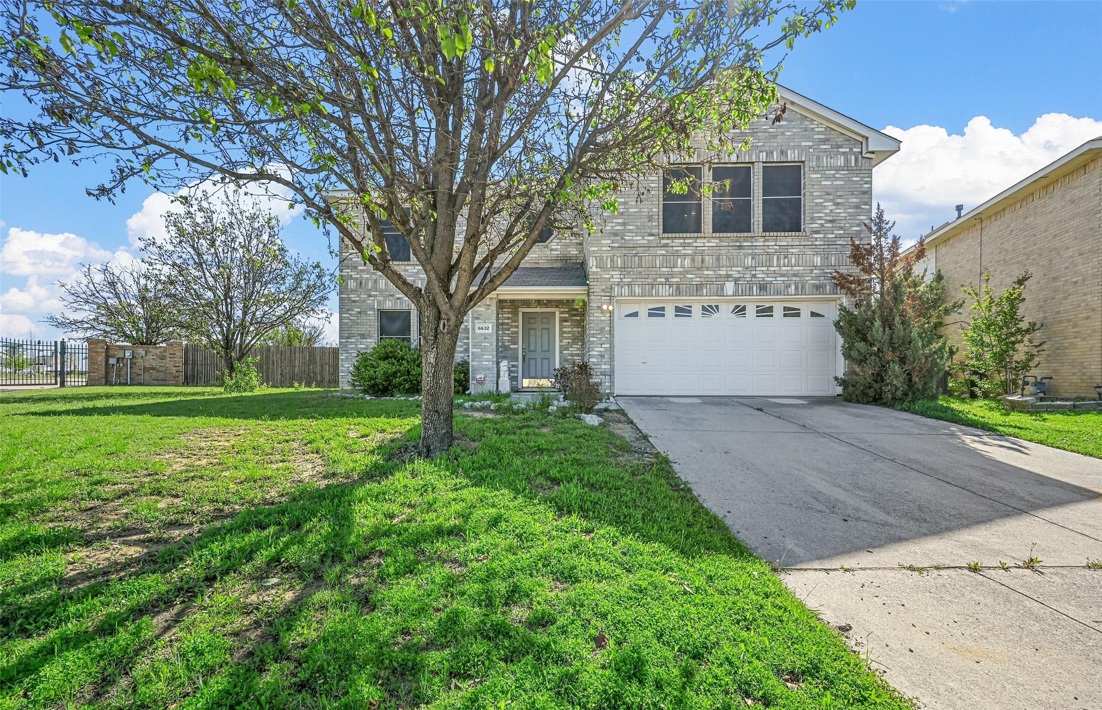 6632 Canyon Oak Drive Fort Worth TX 76112