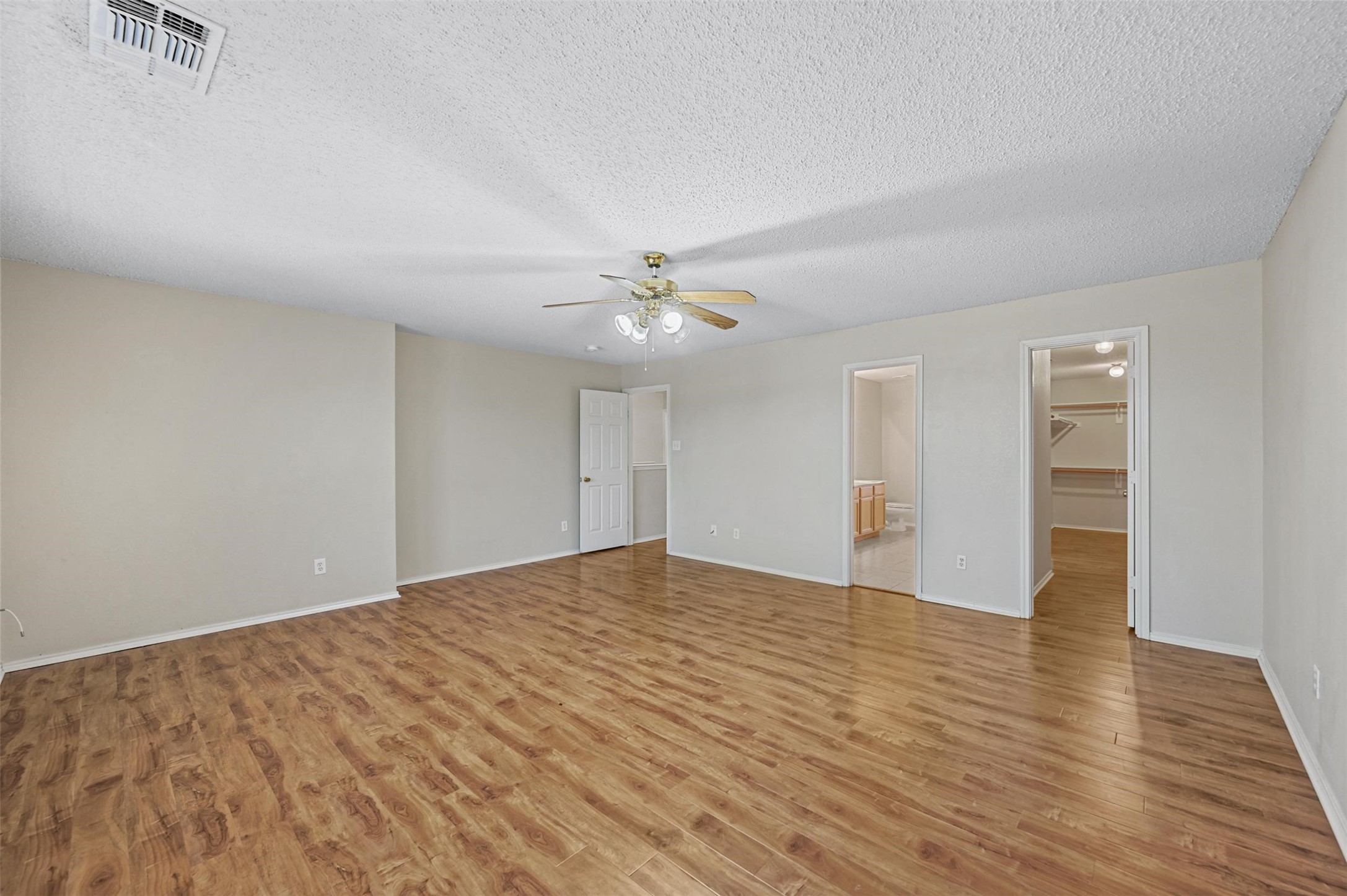 6632 Canyon Oak Drive Fort Worth TX 76112