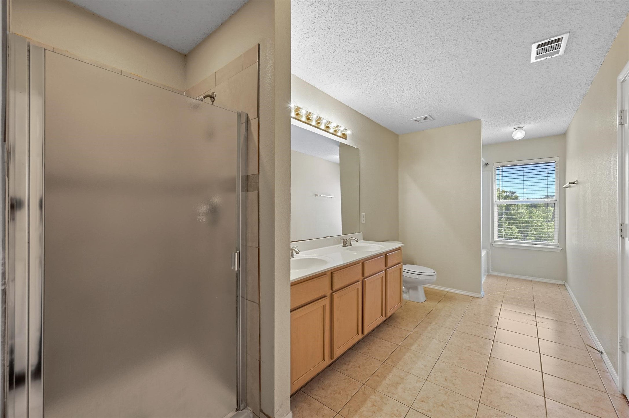 6632 Canyon Oak Drive Fort Worth TX 76112
