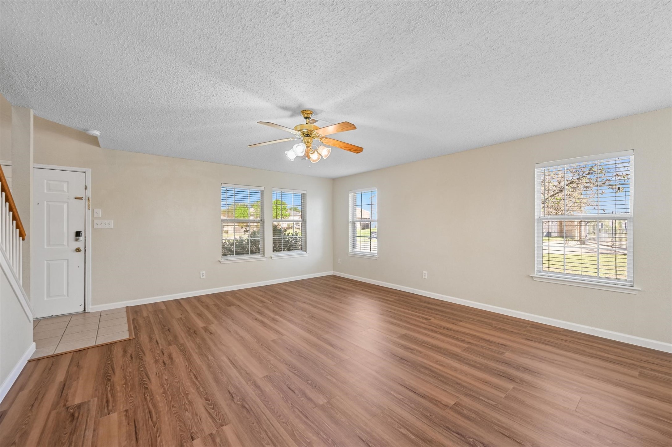 6632 Canyon Oak Drive Fort Worth TX 76112