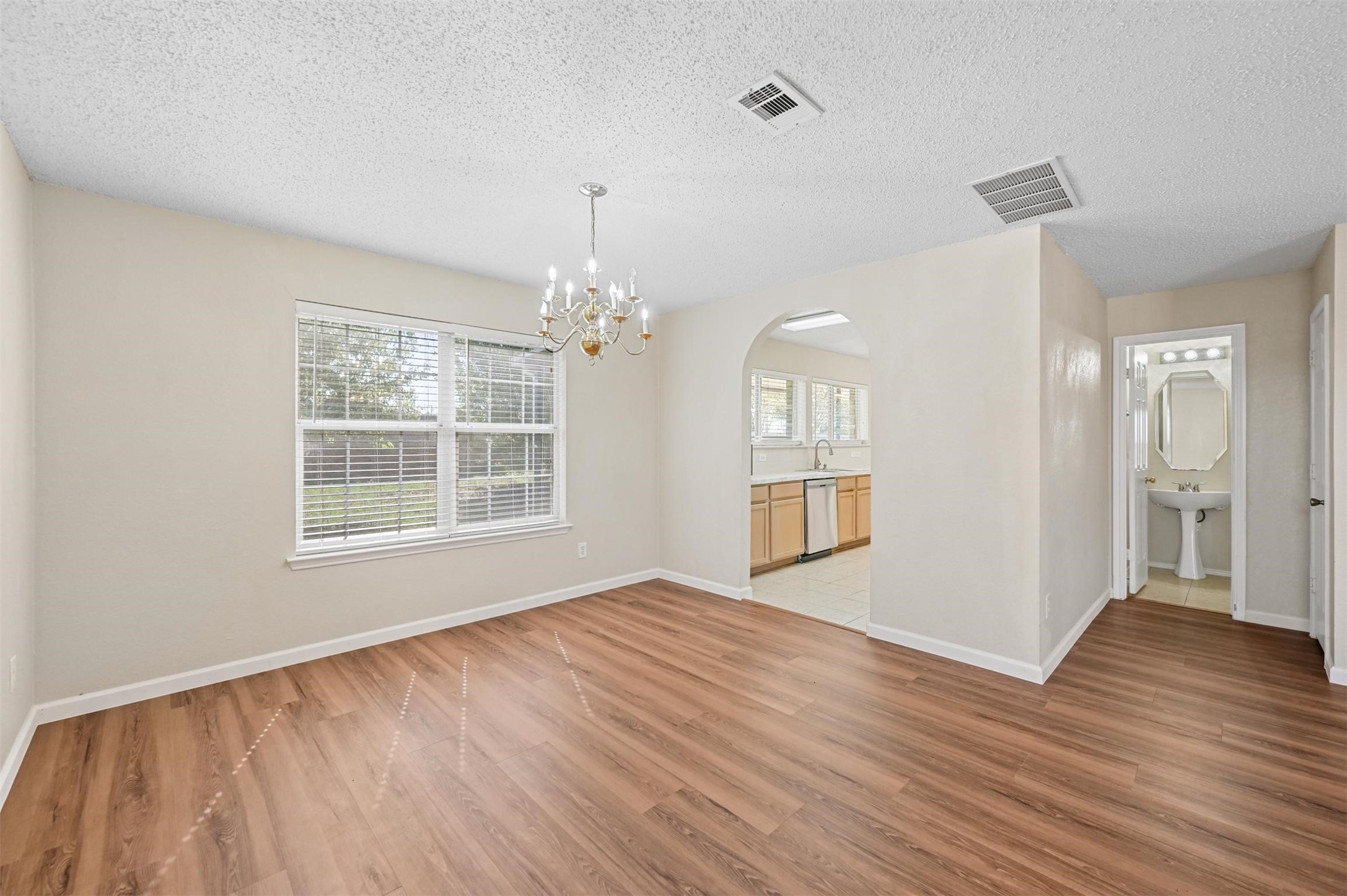 6632 Canyon Oak Drive Fort Worth TX 76112