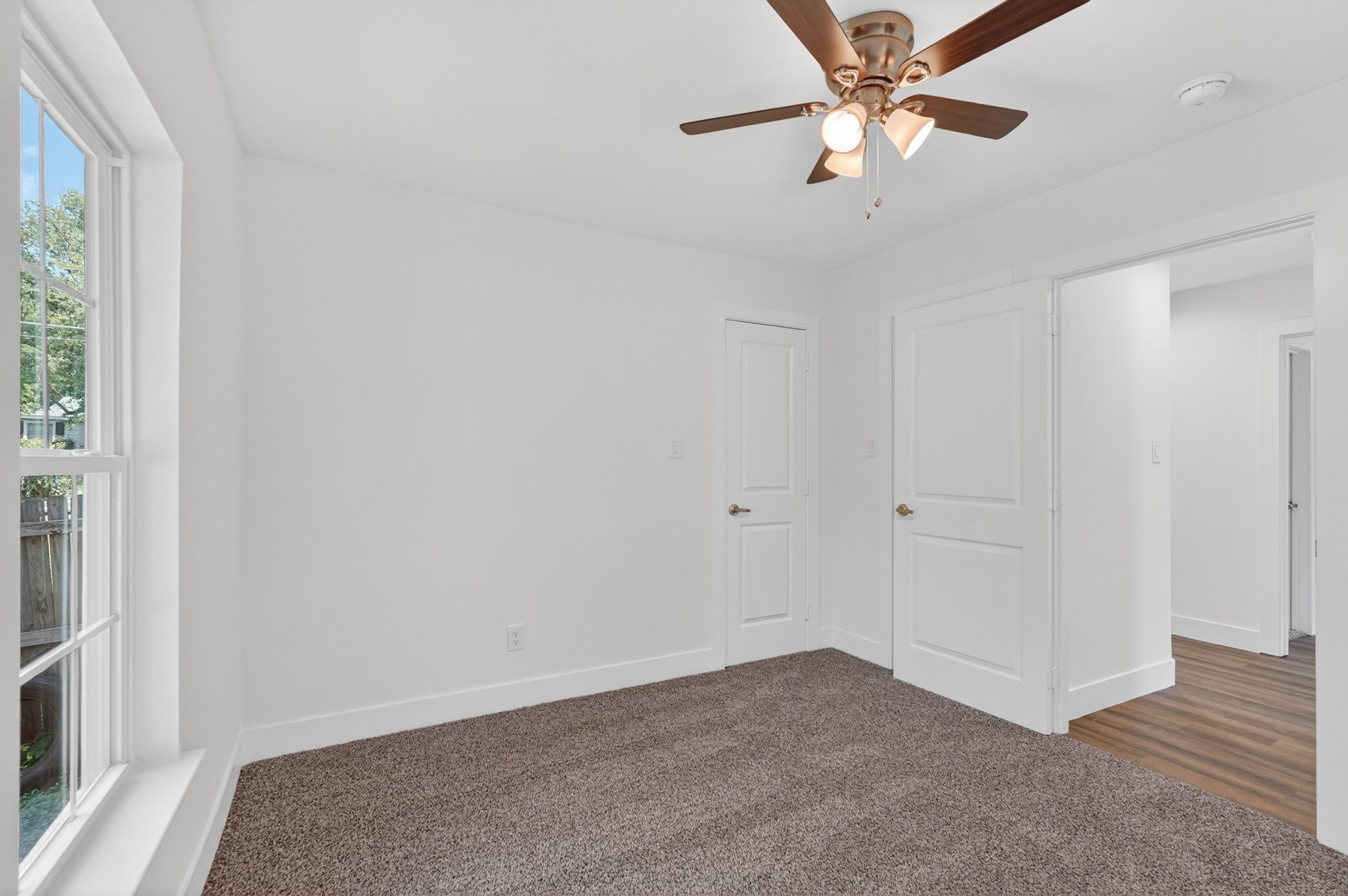 4002 Falls Drive Dallas TX 75211