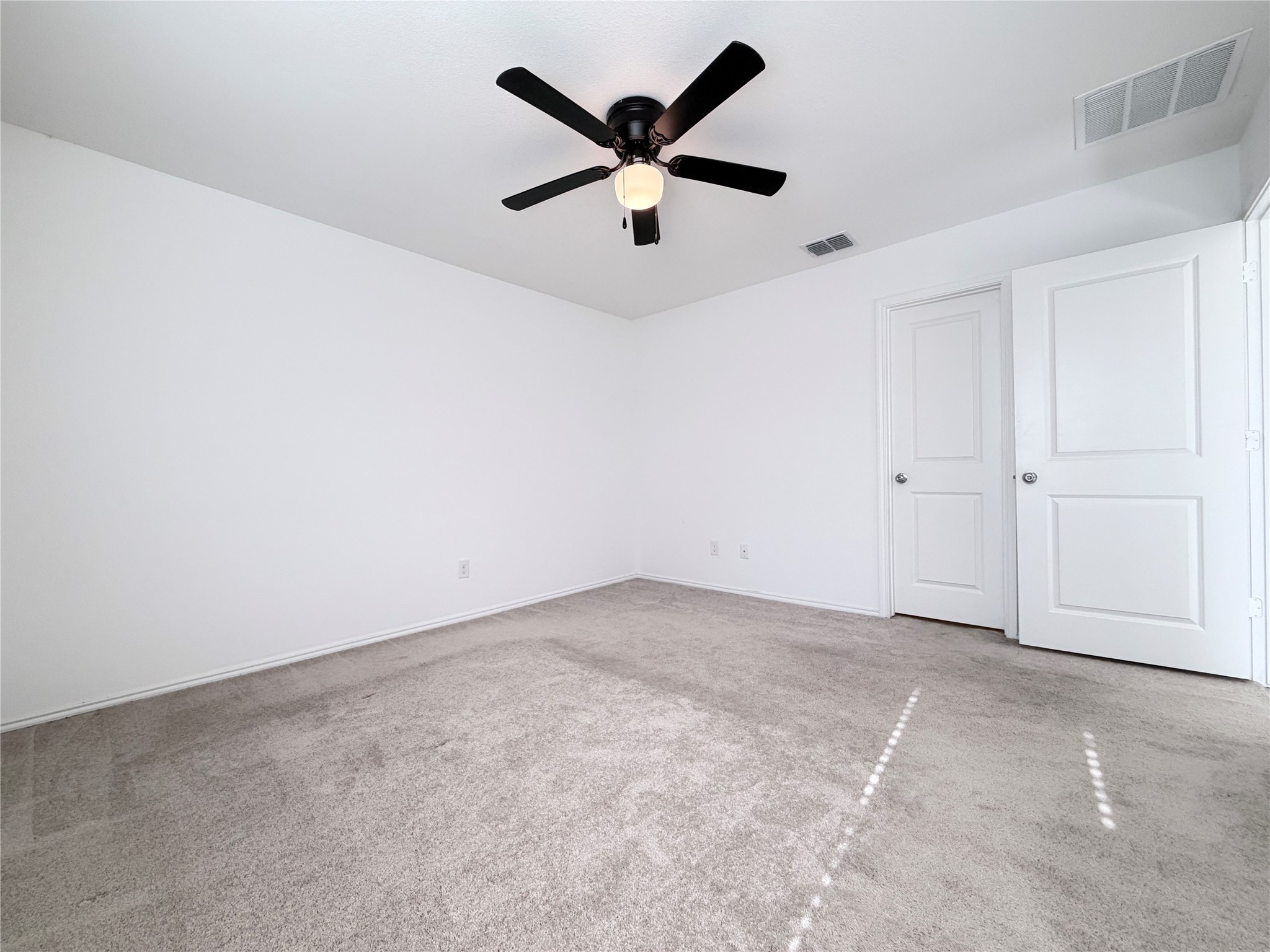 1717 Round House Lane Dallas TX 75253
