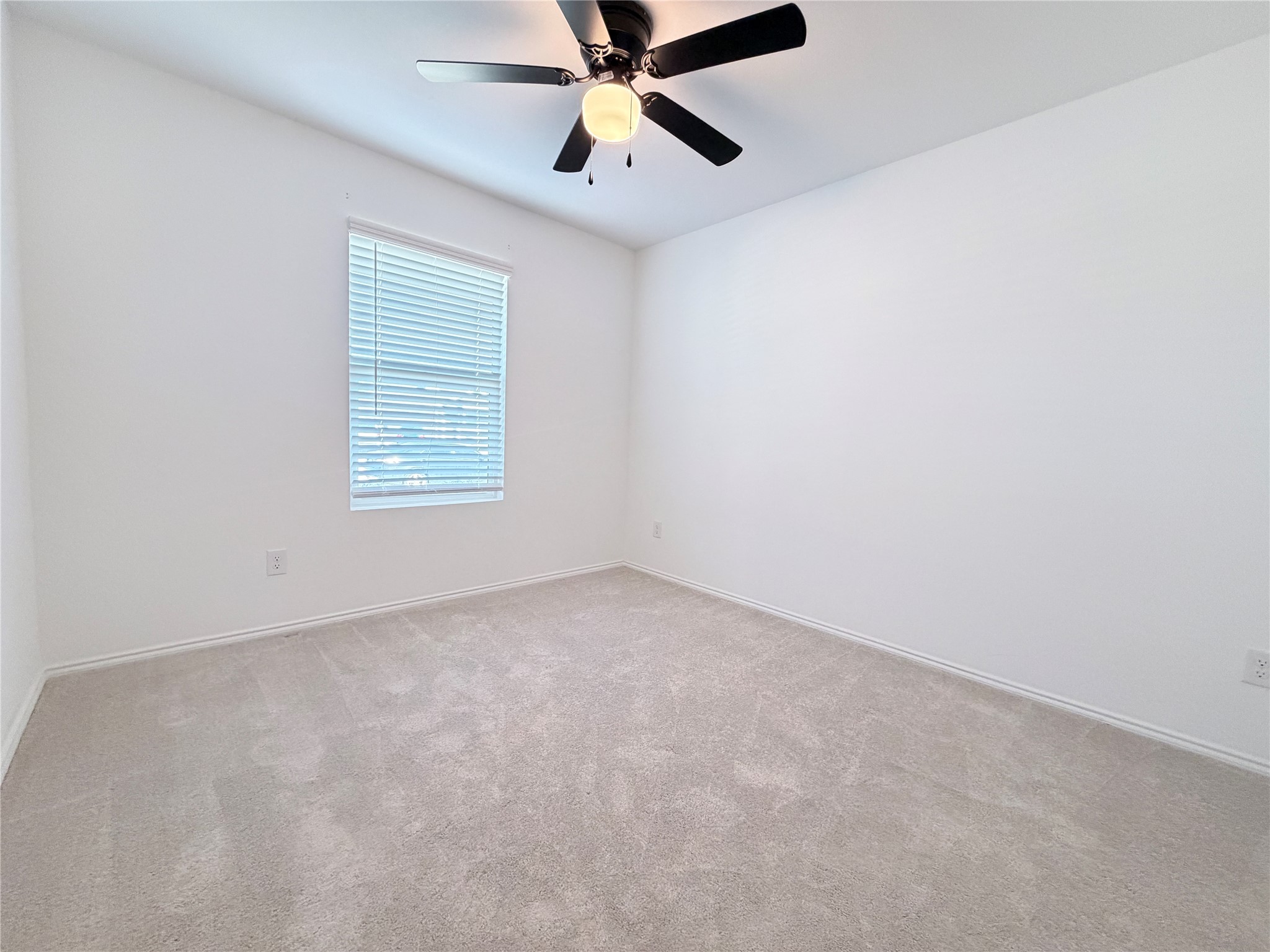 1717 Round House Lane Dallas TX 75253