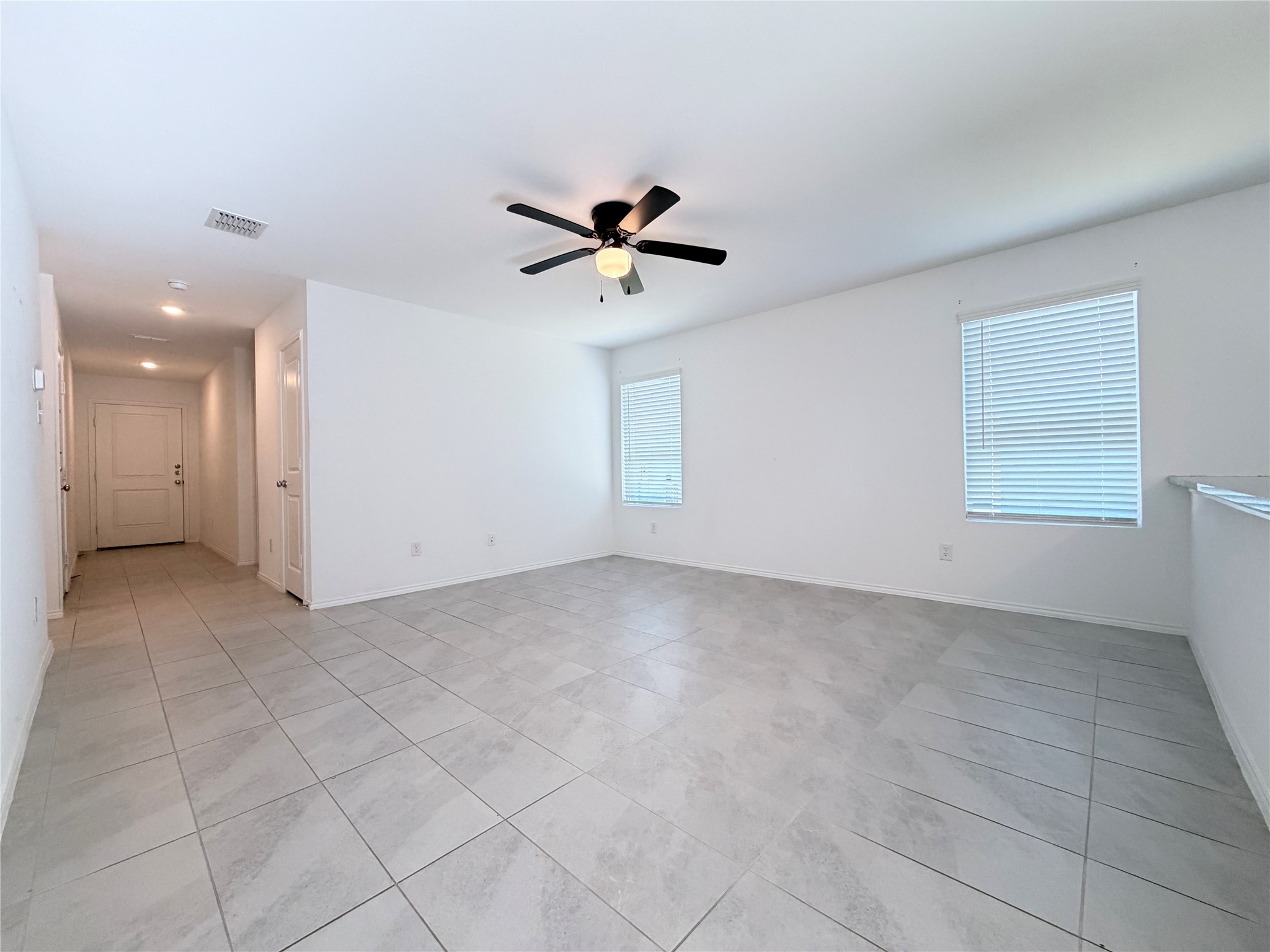 1717 Round House Lane Dallas TX 75253