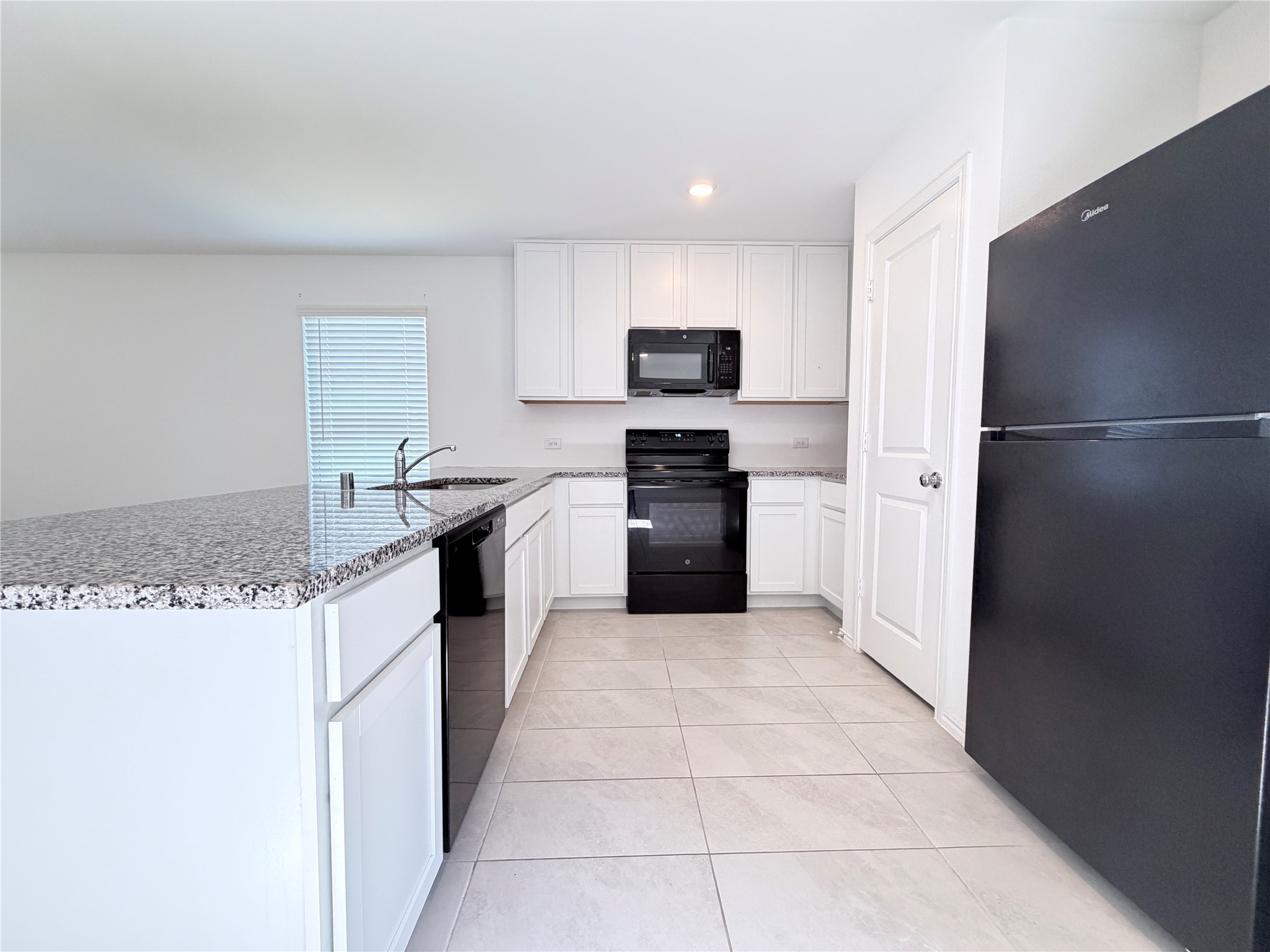 1717 Round House Lane Dallas TX 75253