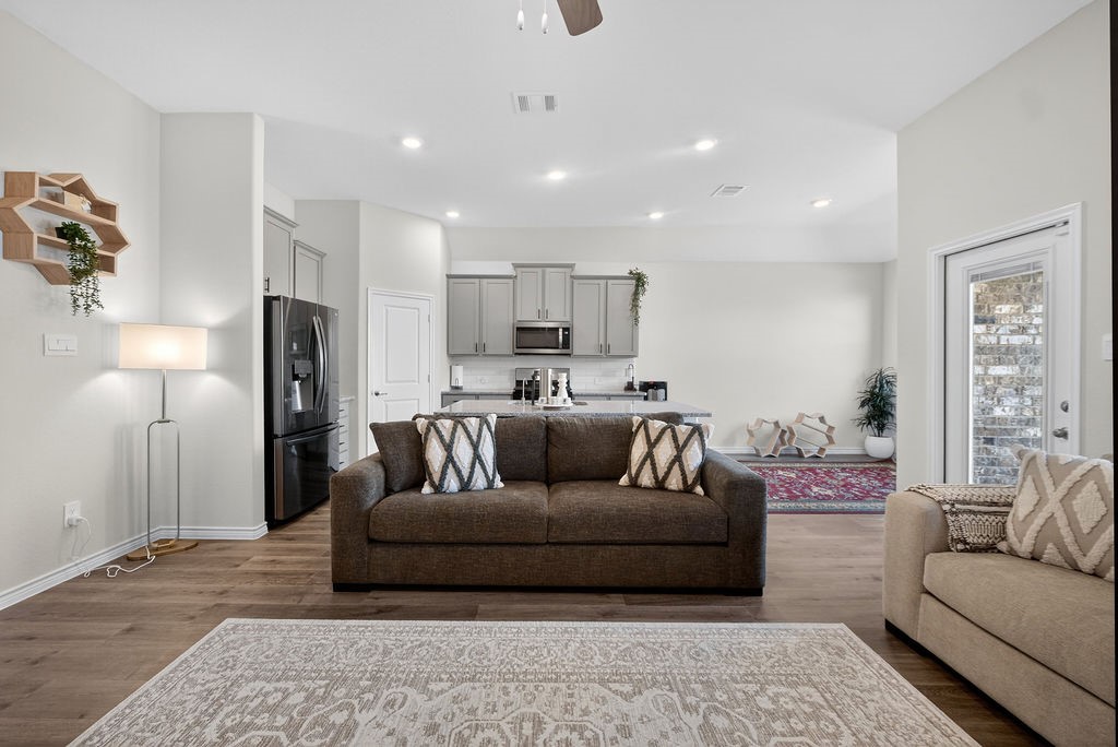 10601 Autumn Leaves Lane Aubrey TX 76227