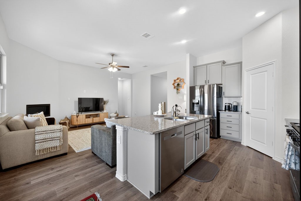 10601 Autumn Leaves Lane Aubrey TX 76227