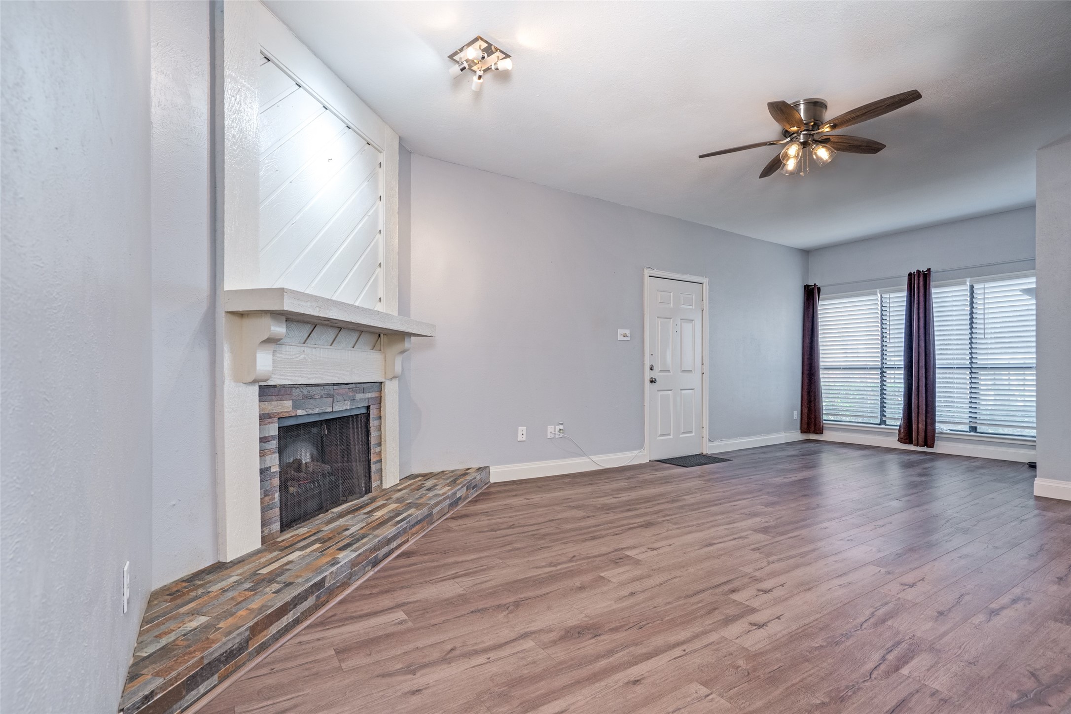 9254 Forest Lane Dallas TX 75243
