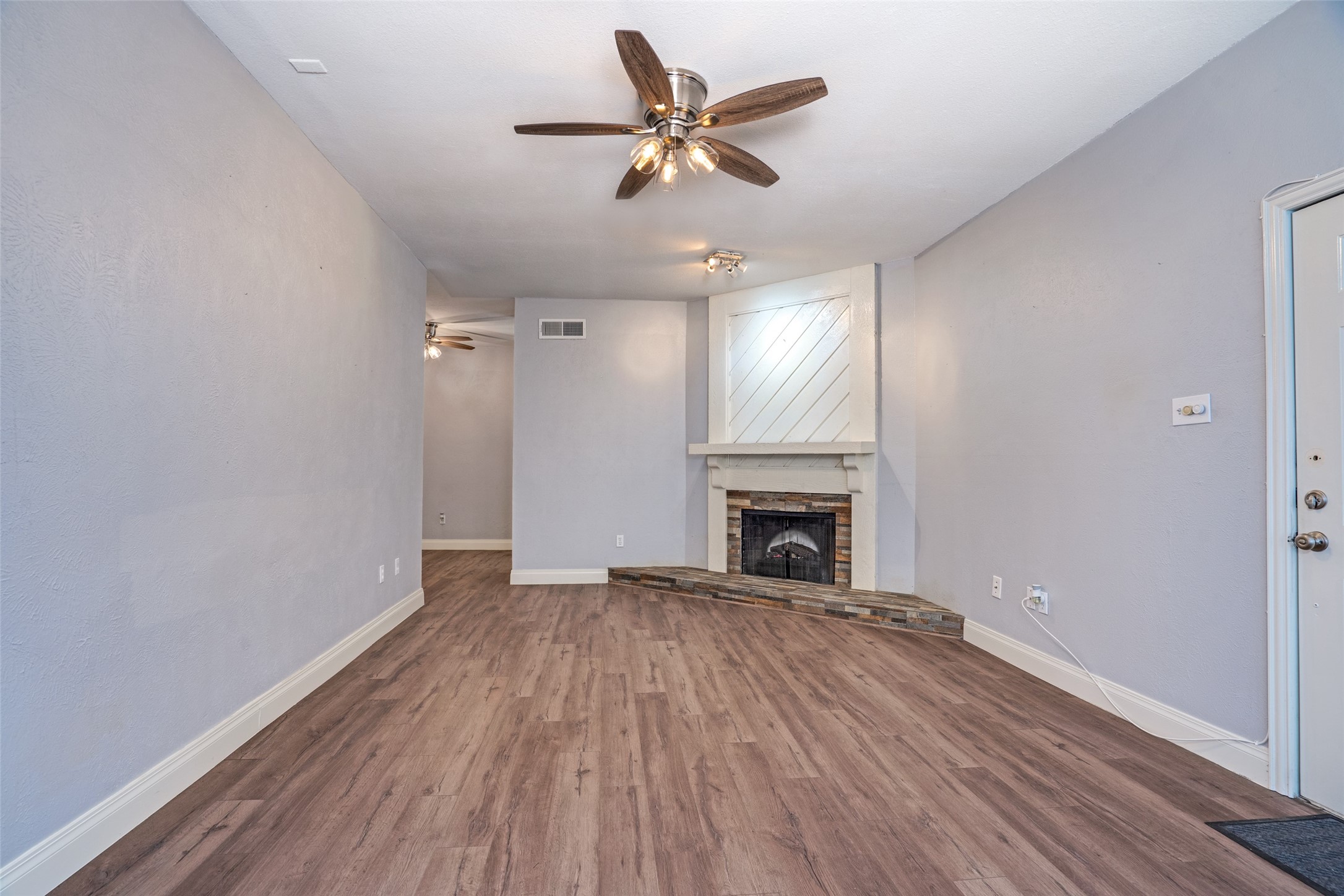 9254 Forest Lane Dallas TX 75243