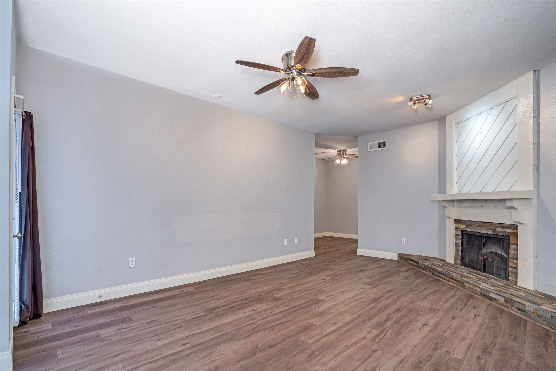 9254 Forest Lane Dallas TX 75243