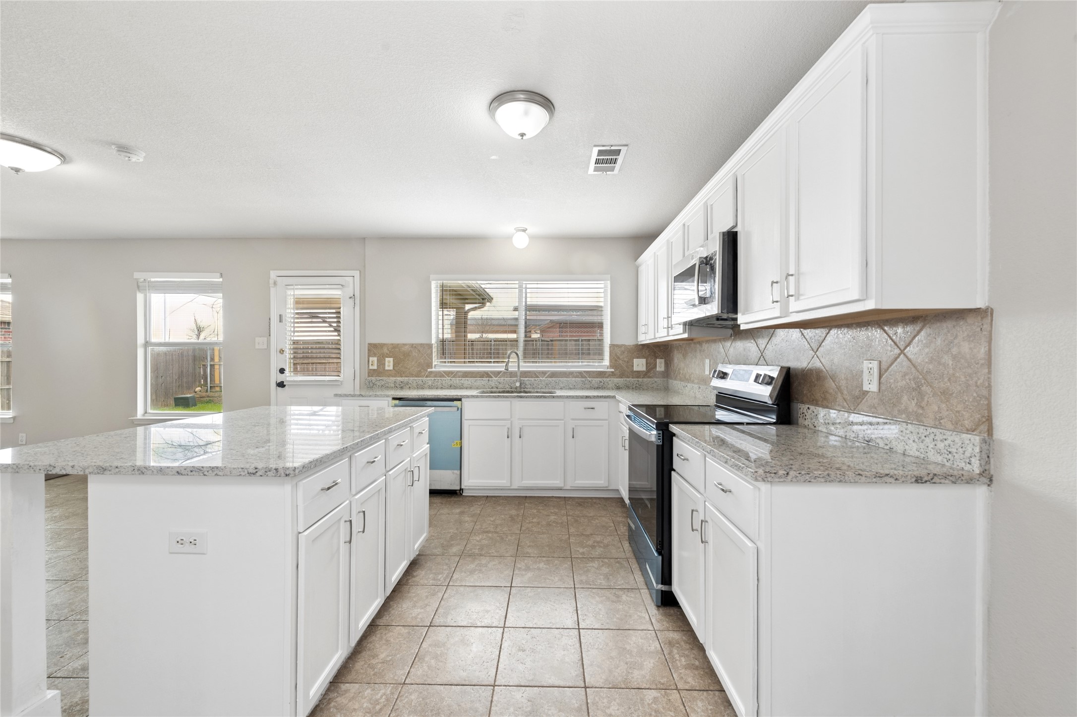 4436 Westbend Lane Fort Worth TX 76244