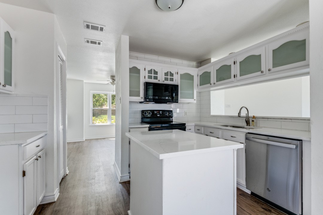 8029 Rice Drive Rowlett TX 75088