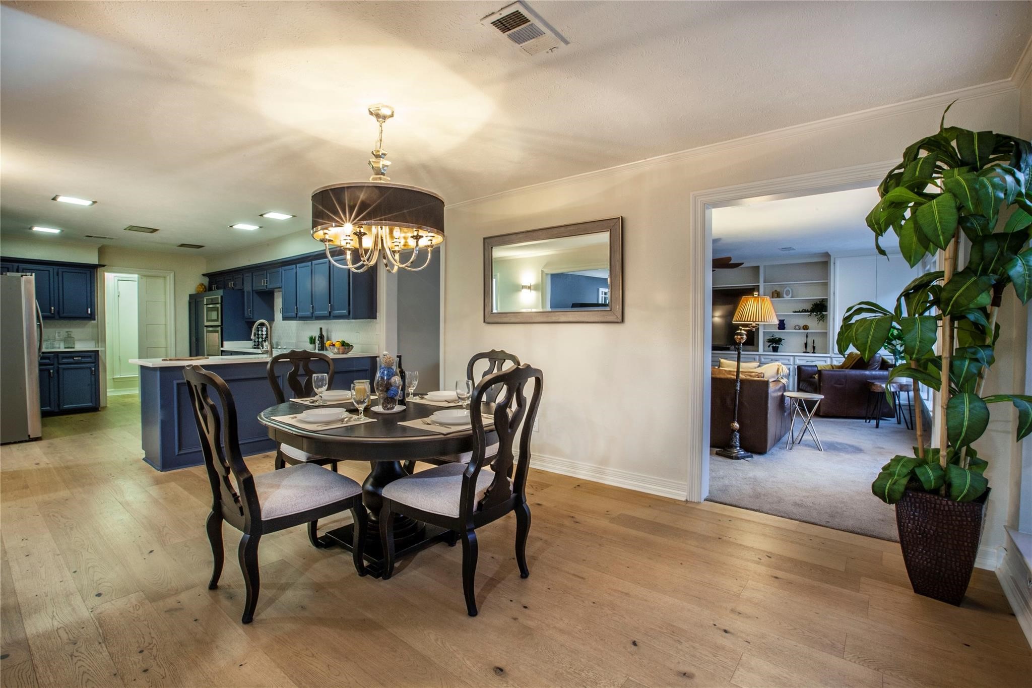 6023 Steamboat Dallas TX 75230