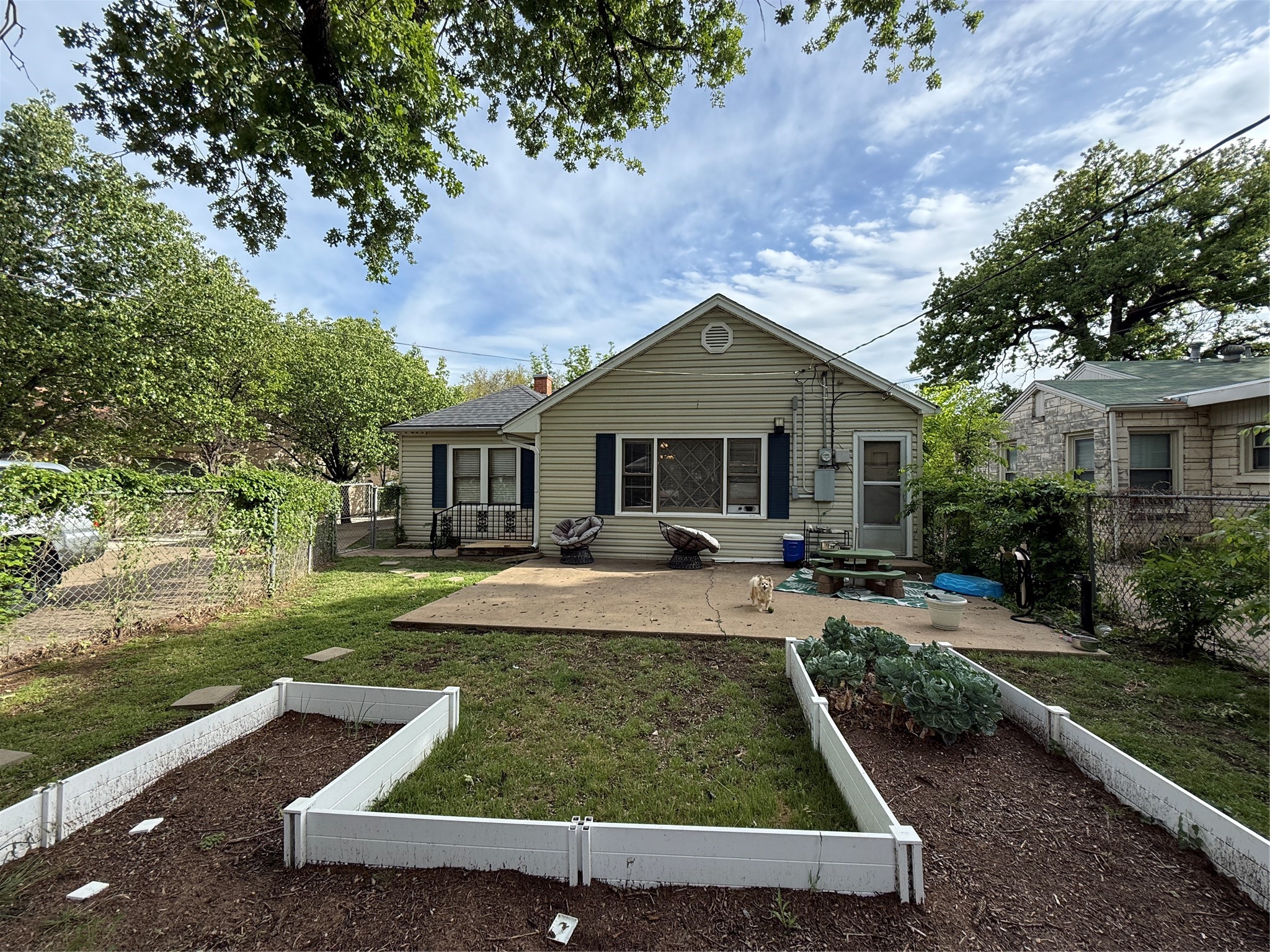 2517 Honeysuckle Avenue Fort Worth TX 76111