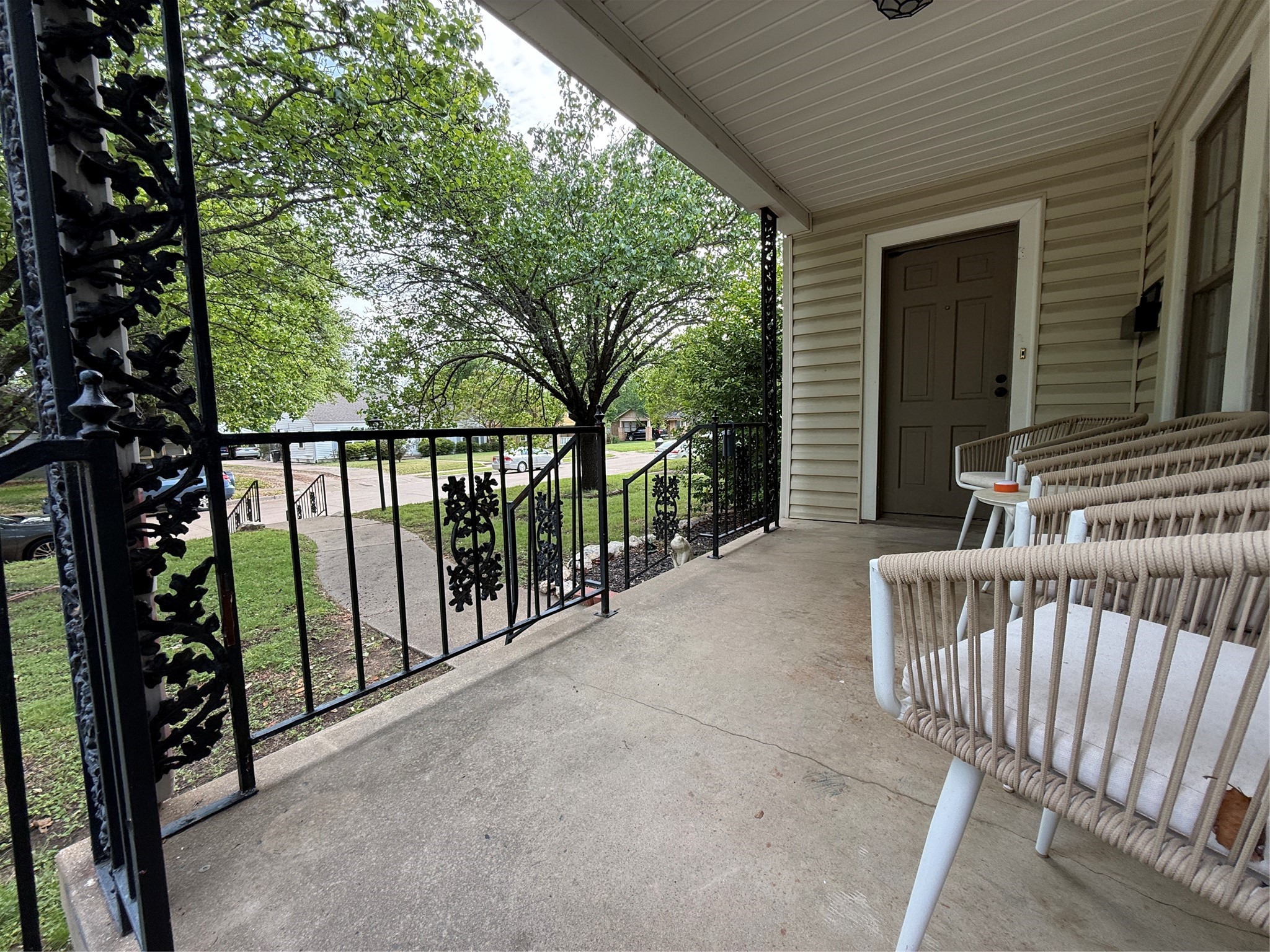 2517 Honeysuckle Avenue Fort Worth TX 76111