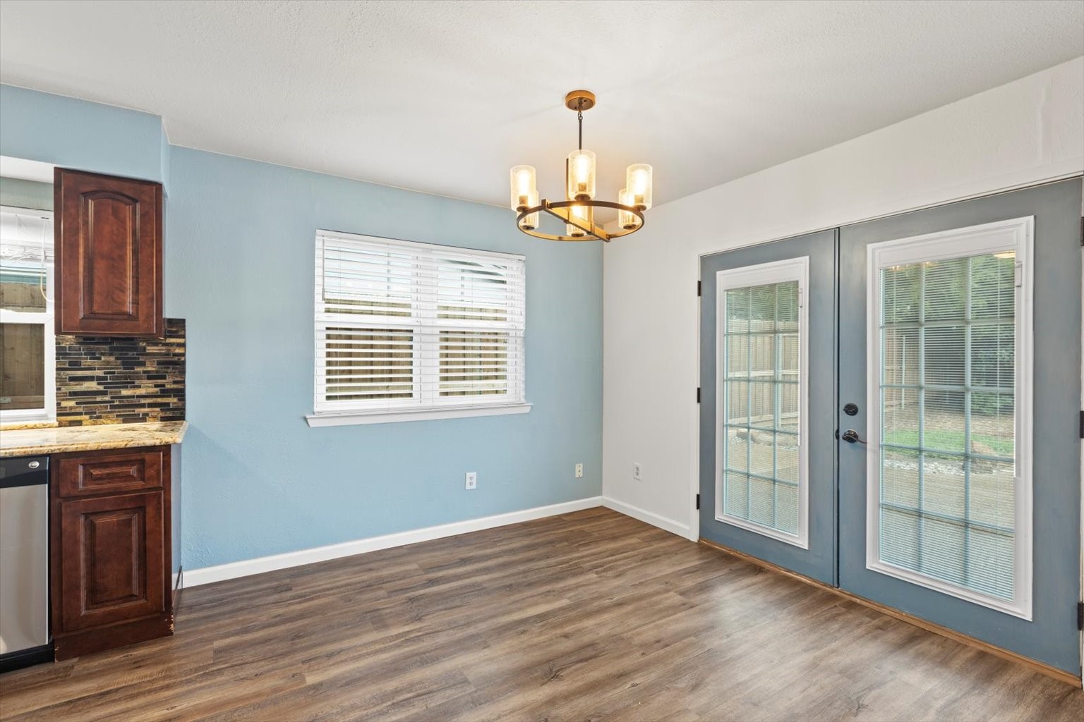 615 Bocowood Circle Euless TX 76039
