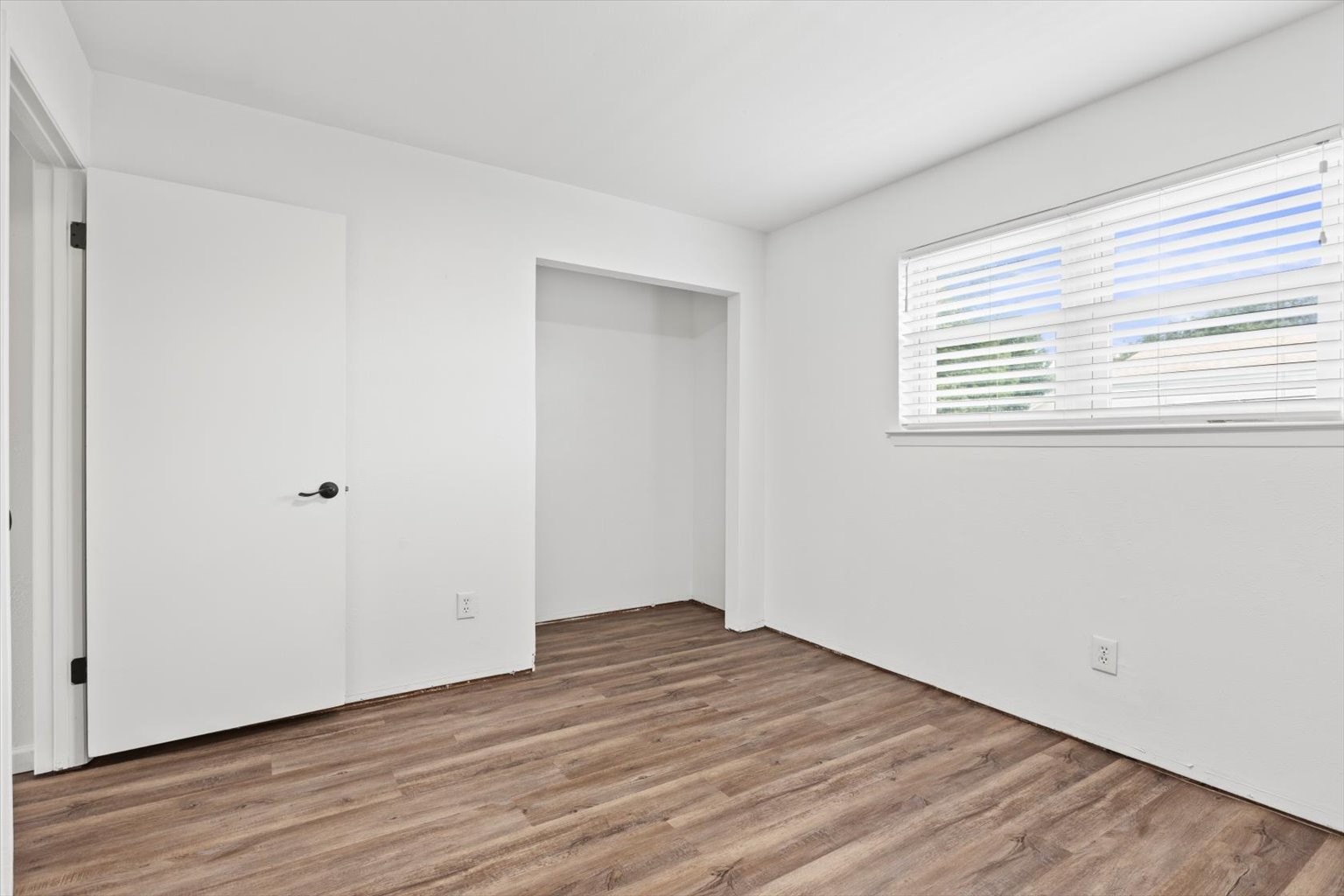 615 Bocowood Circle Euless TX 76039