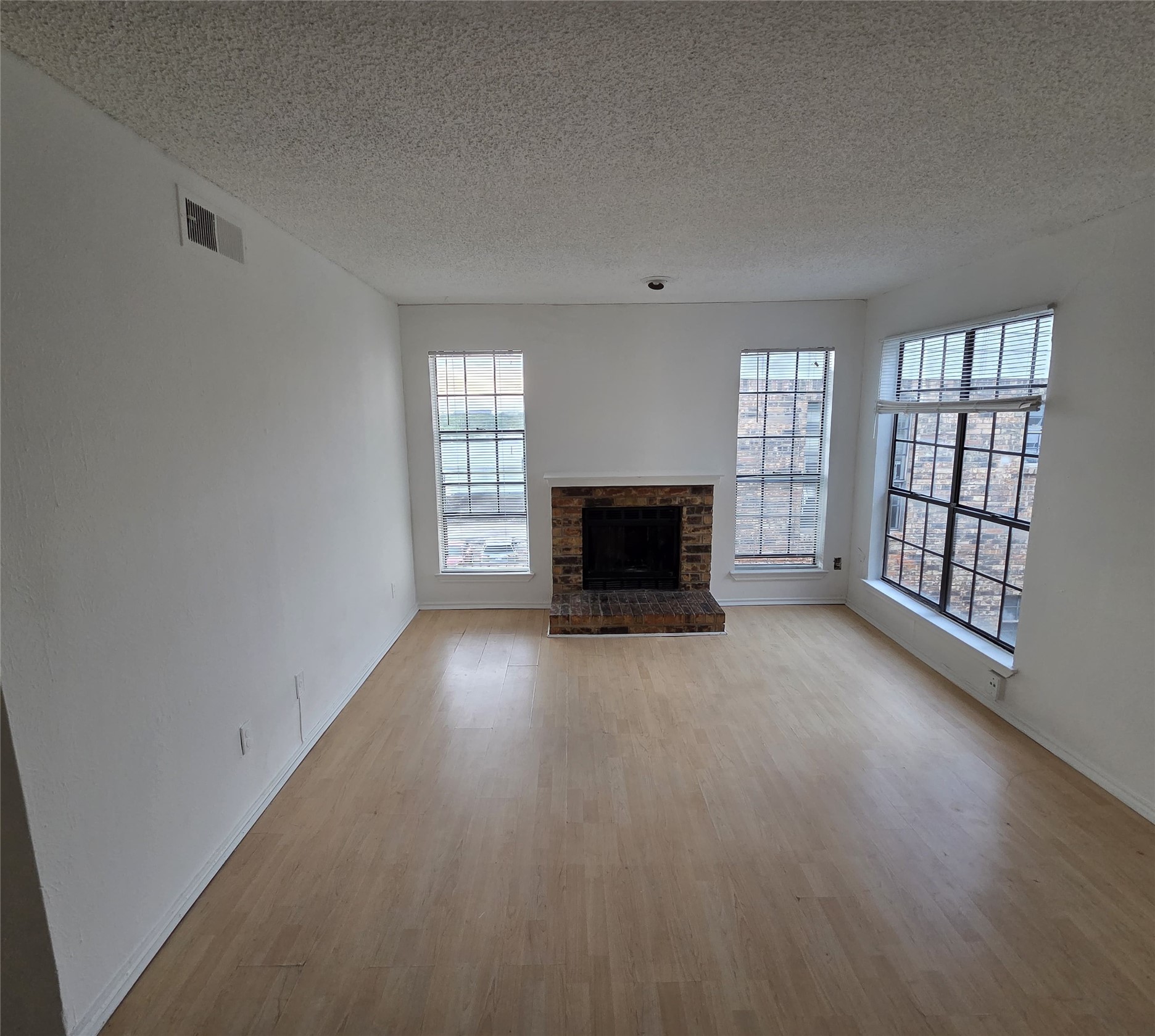 7621 Mccallum Boulevard Dallas TX 75252