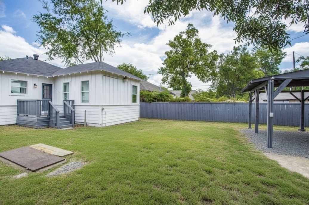 403 Parkview Avenue Dallas TX 75223