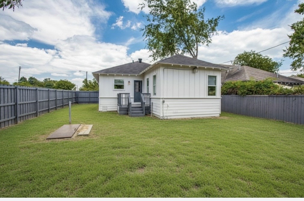403 Parkview Avenue Dallas TX 75223