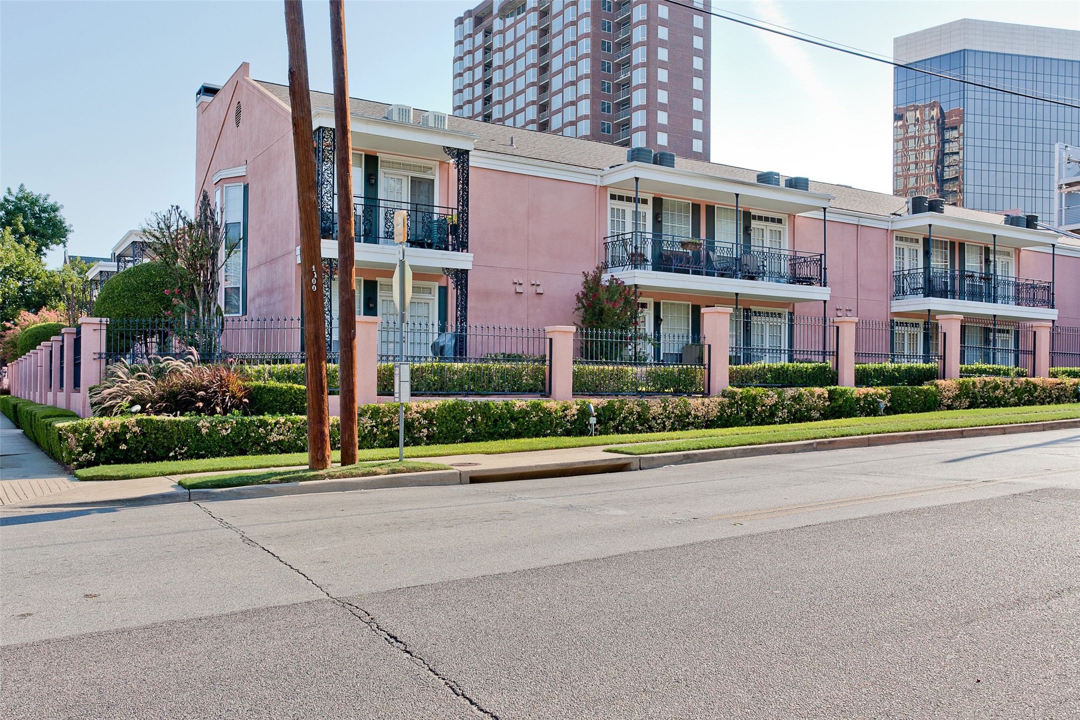 3208 Cole Avenue Dallas TX 75204