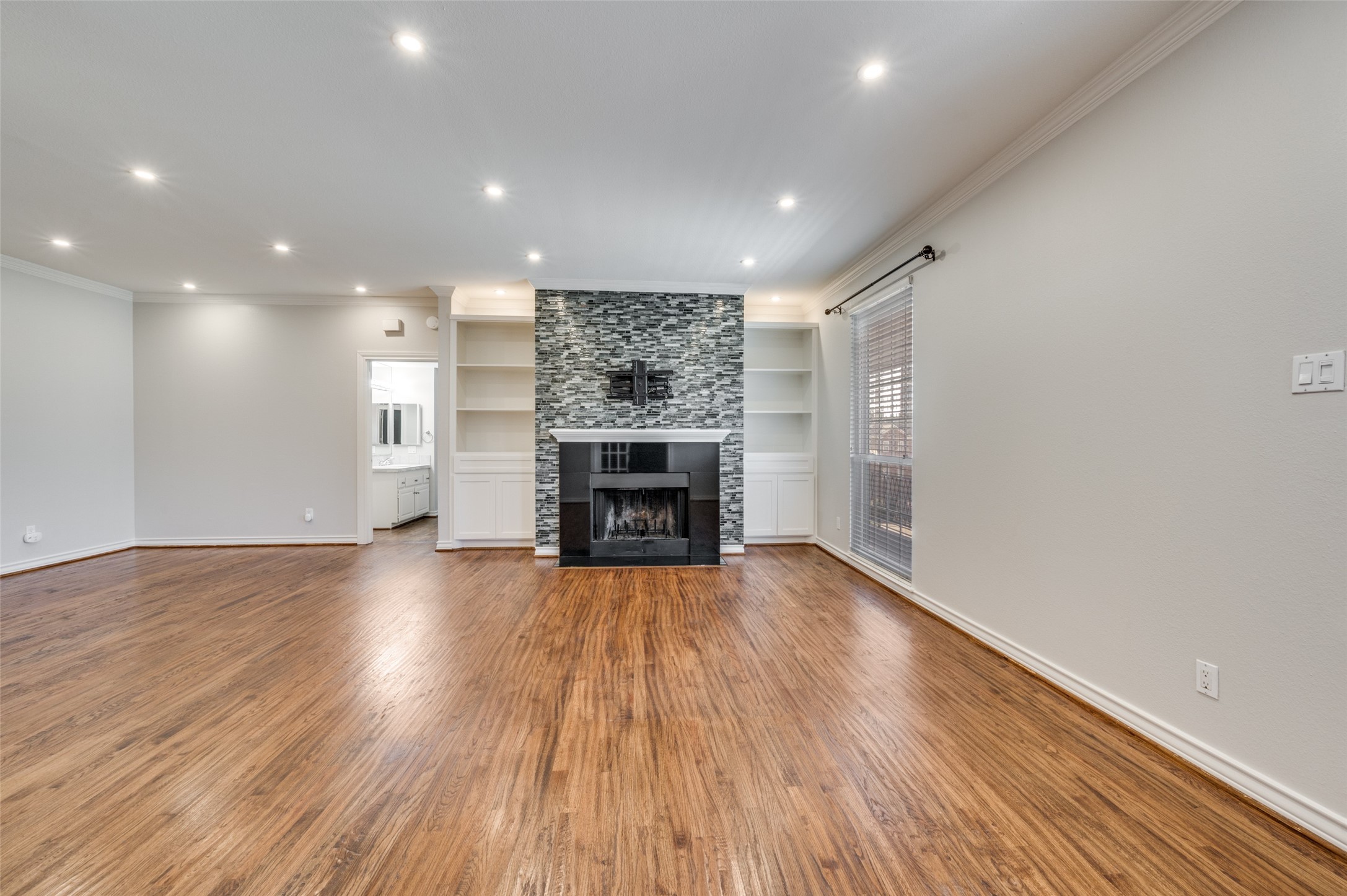 3208 Cole Avenue Dallas TX 75204