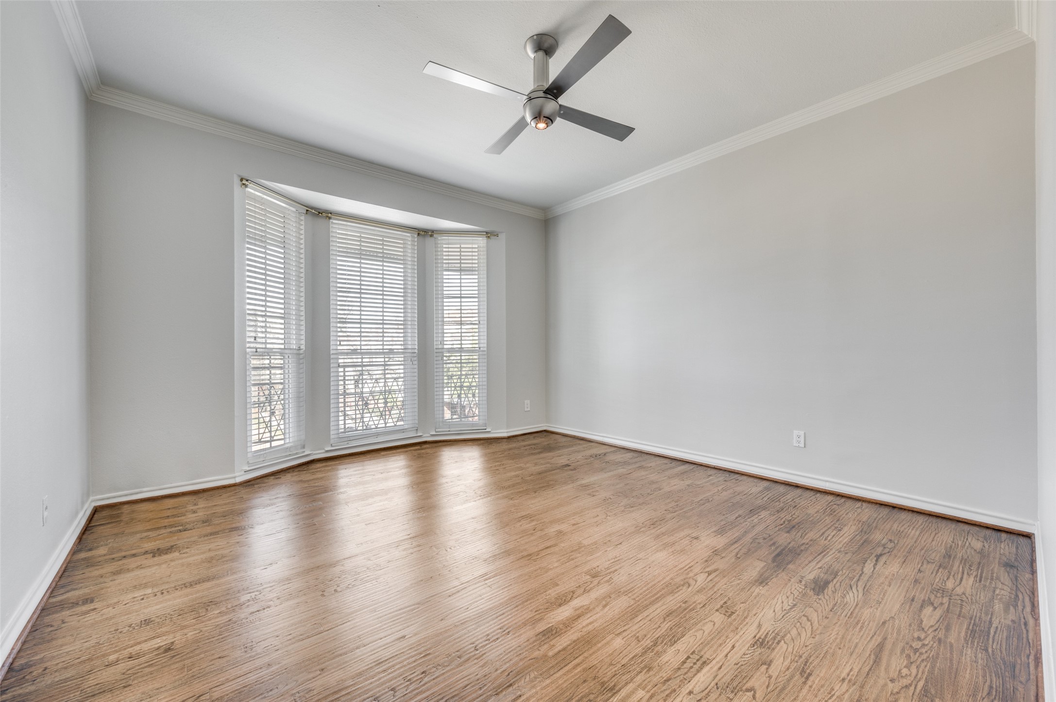 3208 Cole Avenue Dallas TX 75204