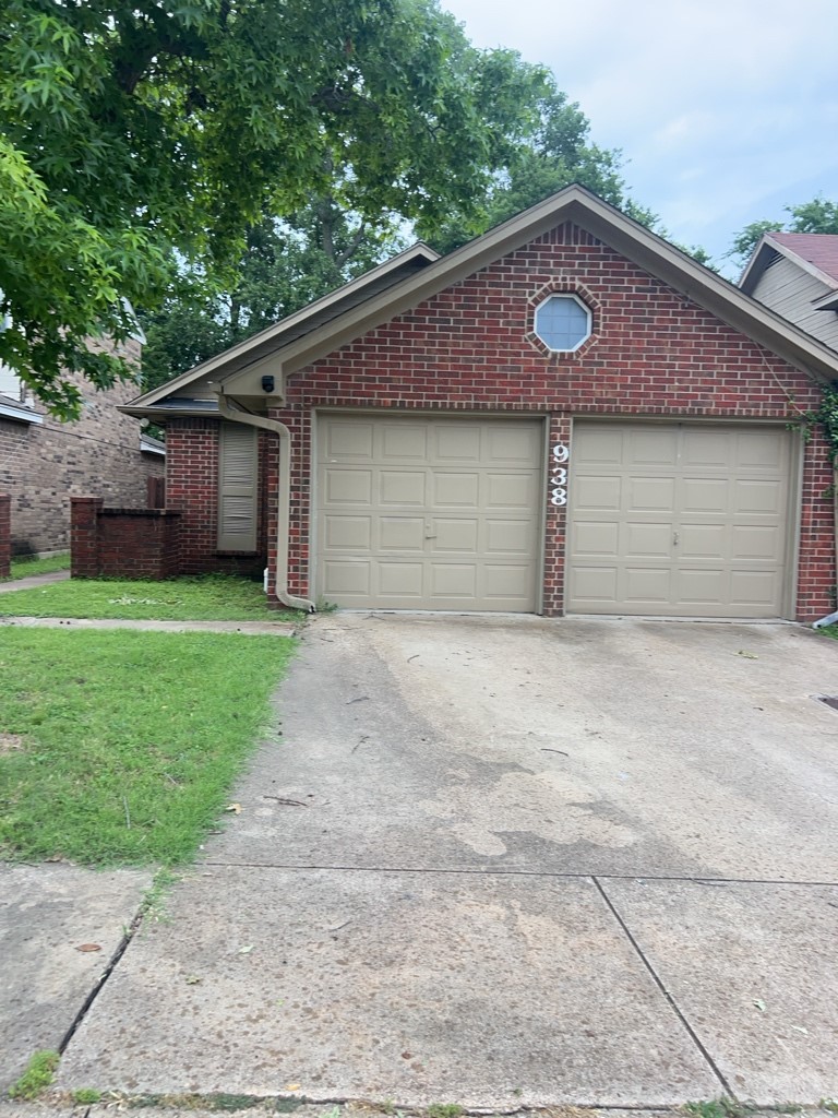 938 Gable Avenue Duncanville TX 75137